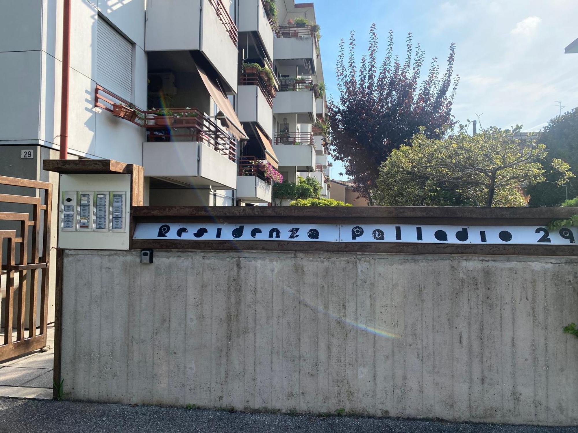La Belle Vue Apartment Верона Екстериор снимка